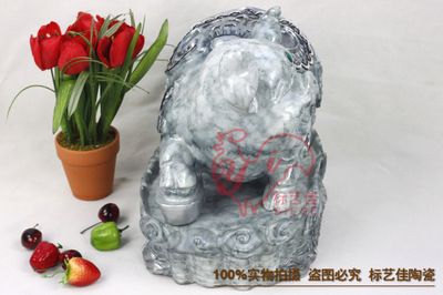 廠家直供財(cái)豬擺設(shè) 樹(shù)脂工藝品批發(fā)